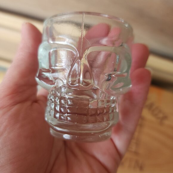 Tiki Bar Skull Glass Shotglasses x 4 - Picture 3 of 6